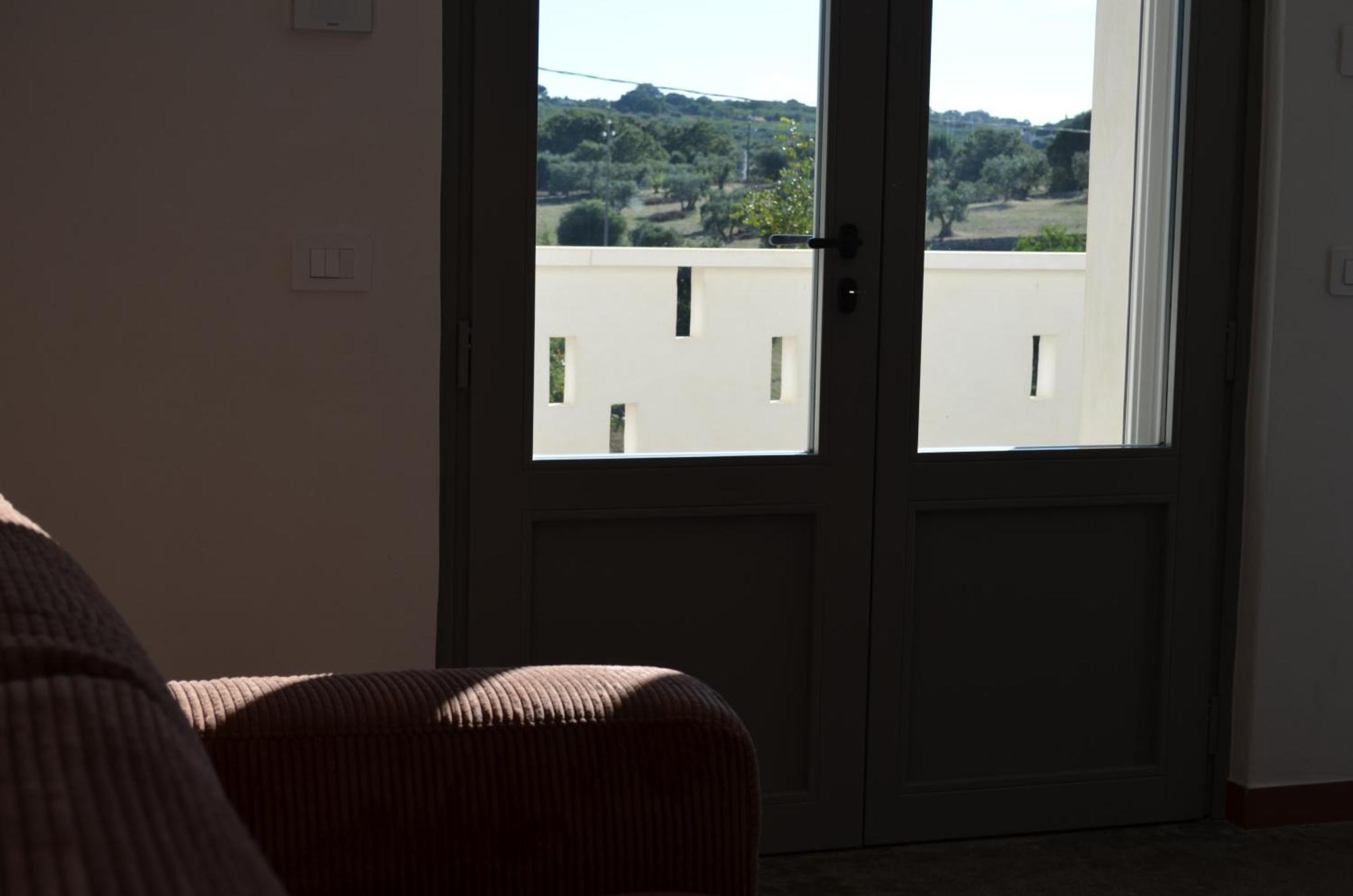 B&B Fuga Al Trullo Ostuni Bagian luar foto